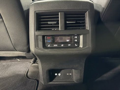 Used 2022 Volkswagen Atlas SEL image 34