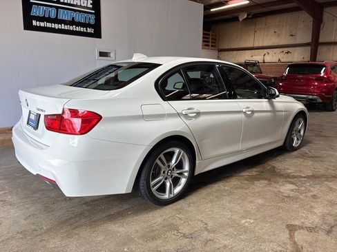 Used 2013 BMW 328i xDrive Sedan AWD/4WD image 5