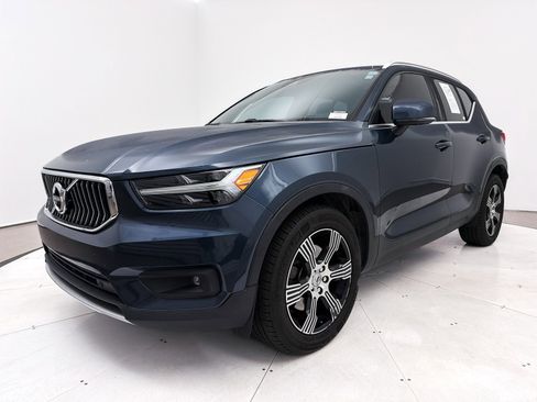 Used 2021 Volvo XC40 T5 Inscription w/ Advanced Package image 14