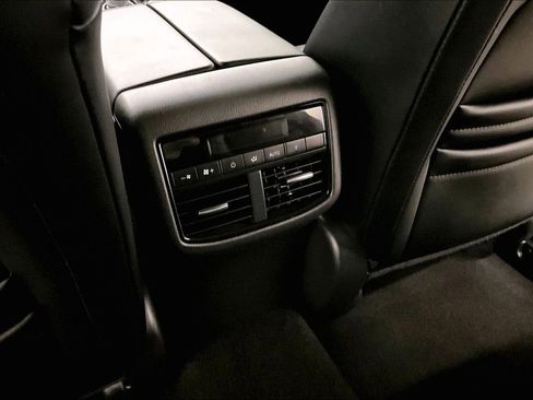 Used 2023 MAZDA CX-9 Touring Plus image 10