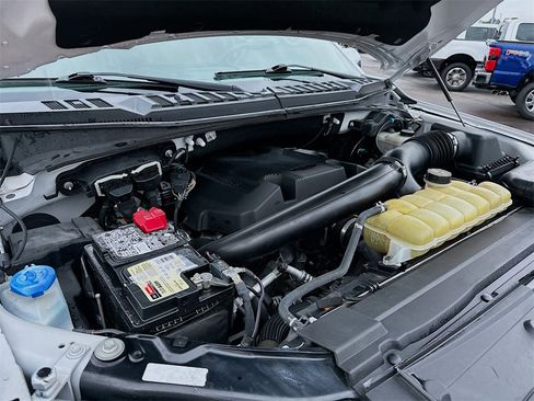 Certified 2019 Ford F150 Lariat image 26