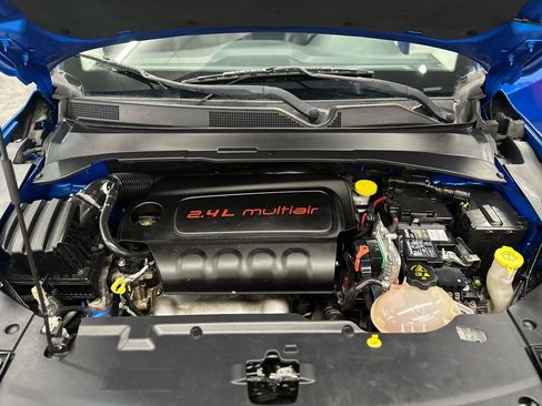 Used 2018 Jeep Compass Latitude w/ Popular Equipment Group image 27