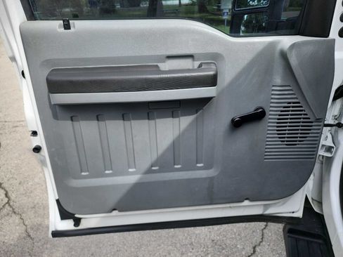 Used 2015 Ford F250 XL RWD image 12