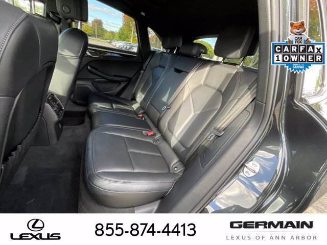Used 2023 Porsche Macan S AWD/4WD image 13