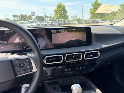 New 2026 Nissan Sentra SV FWD image 21