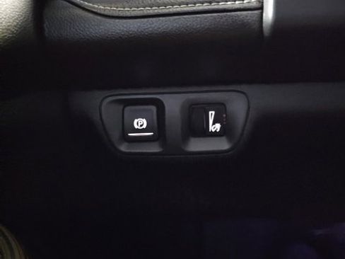 Used 2020 GMC Acadia SLE w/ Driver Convenience Package image 38