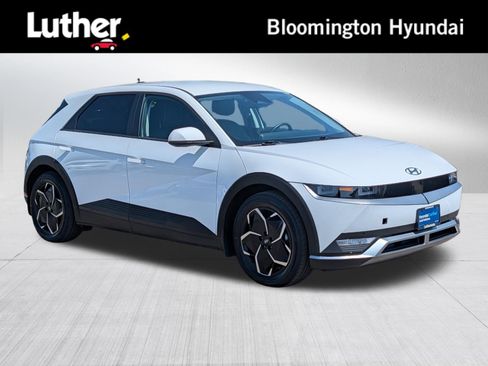 Used 2023 Hyundai Ioniq 5 SEL w/ Cargo Package AWD/4WD image 1