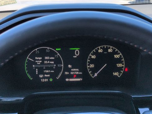 Used 2024 Honda CR-V Sport Touring image 27