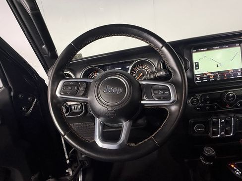 Used 2021 Jeep Wrangler Unlimited Sahara AWD/4WD image 14