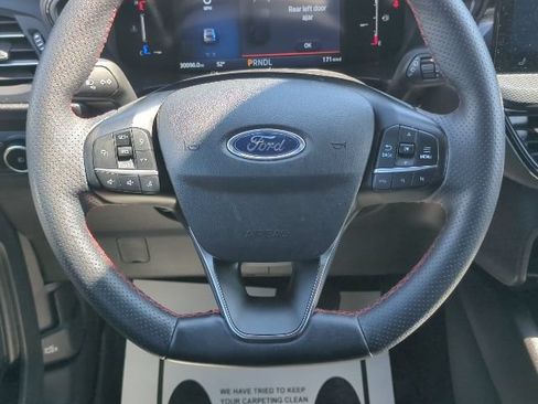 Used 2025 Ford Escape ST-Line Select w/ Tech Pack #1 AWD/4WD image 7