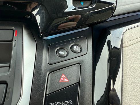 Used 2025 Honda Odyssey Elite image 34