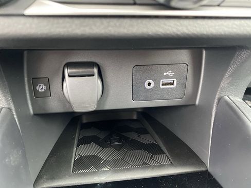 New 2025 Nissan Versa SV w/ Trunk Package image 20