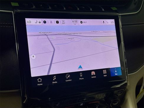 New 2025 Jeep Grand Cherokee Limited w/ Black Appearance Package image 15