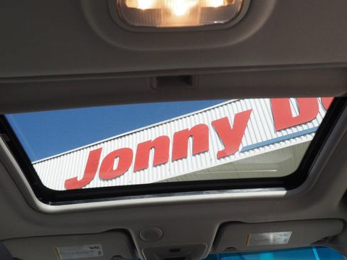 Used 2013 Chevrolet Impala LTZ image 7