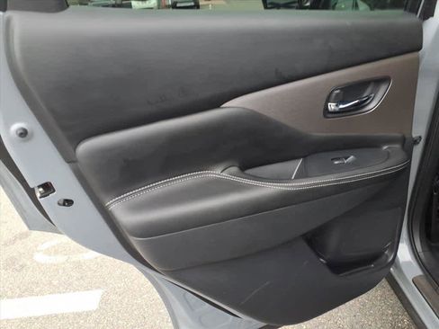 Certified 2023 Nissan Murano SL w/ SL Moonroof Package image 12