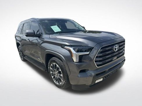 Used 2023 Toyota Sequoia Limited RWD image 7