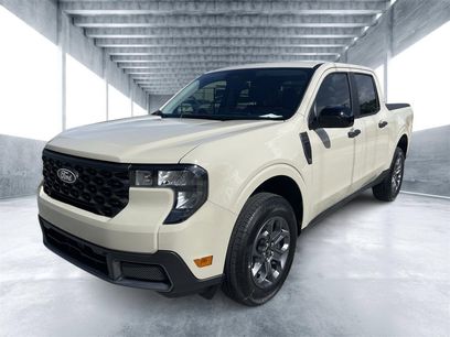 New 2025 Ford Maverick XLT w/ XLT Luxury Package