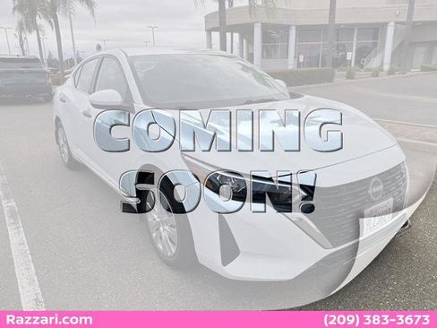 Used 2024 Nissan Sentra S FWD image 1