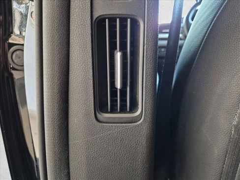 Used 2024 Honda Odyssey EX-L image 17
