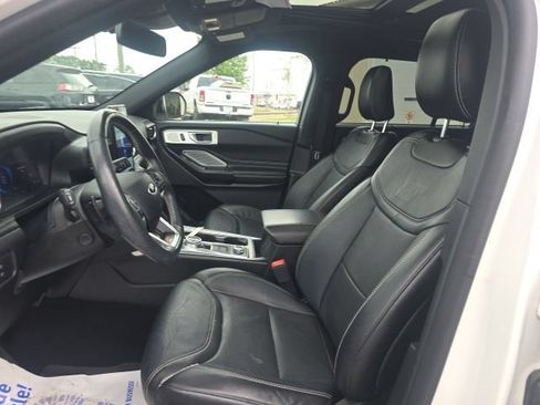 Used 2020 Ford Explorer ST w/ ST Street Pack AWD/4WD image 9