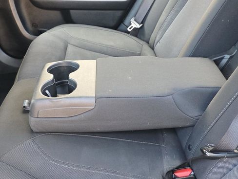 Used 2019 Dodge Charger SXT image 10