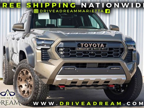 Used 2025 Toyota Tacoma 4x4 Double Cab Hybrid w/ Tow Tech Package image 2