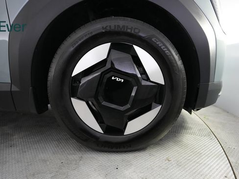 Used 2024 Kia EV9 Wind AWD/4WD image 20