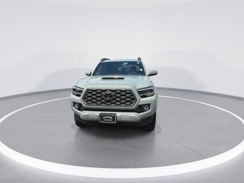 Used 2023 Toyota Tacoma TRD Sport AWD/4WD image 3