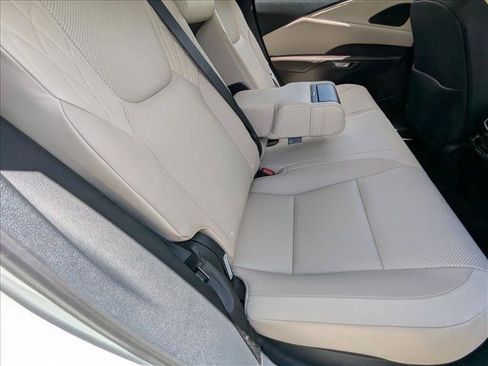 Used 2024 Lexus RX 350 FWD w/ Technology Package image 16