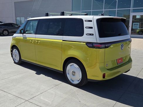 New 2025 Volkswagen ID. Buzz 1st Edition image 7