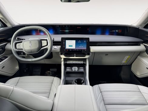 New 2026 Lincoln Nautilus Reserve w/ Jet Appearance Package image 12