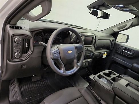 New 2026 Chevrolet Silverado 1500 W/T image 17