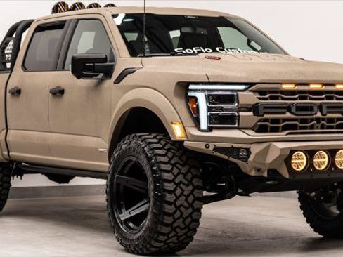 Used 2025 Ford F150 Lariat w/ FX4 Off-Road Package AWD/4WD image 5