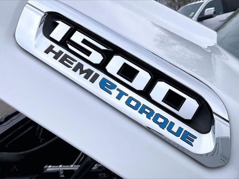 Certified 2022 RAM 1500 Laramie image 30