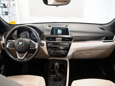 Used 2018 BMW X1 xDrive28i w/ Convenience Package image 19
