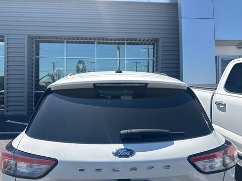 Used 2020 Ford Escape Titanium AWD/4WD image 6