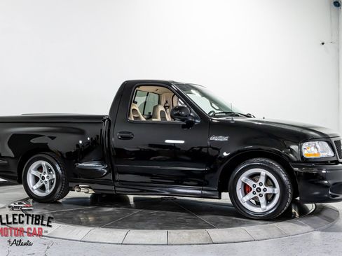 Used 2000 Ford F150 Lightning image 23