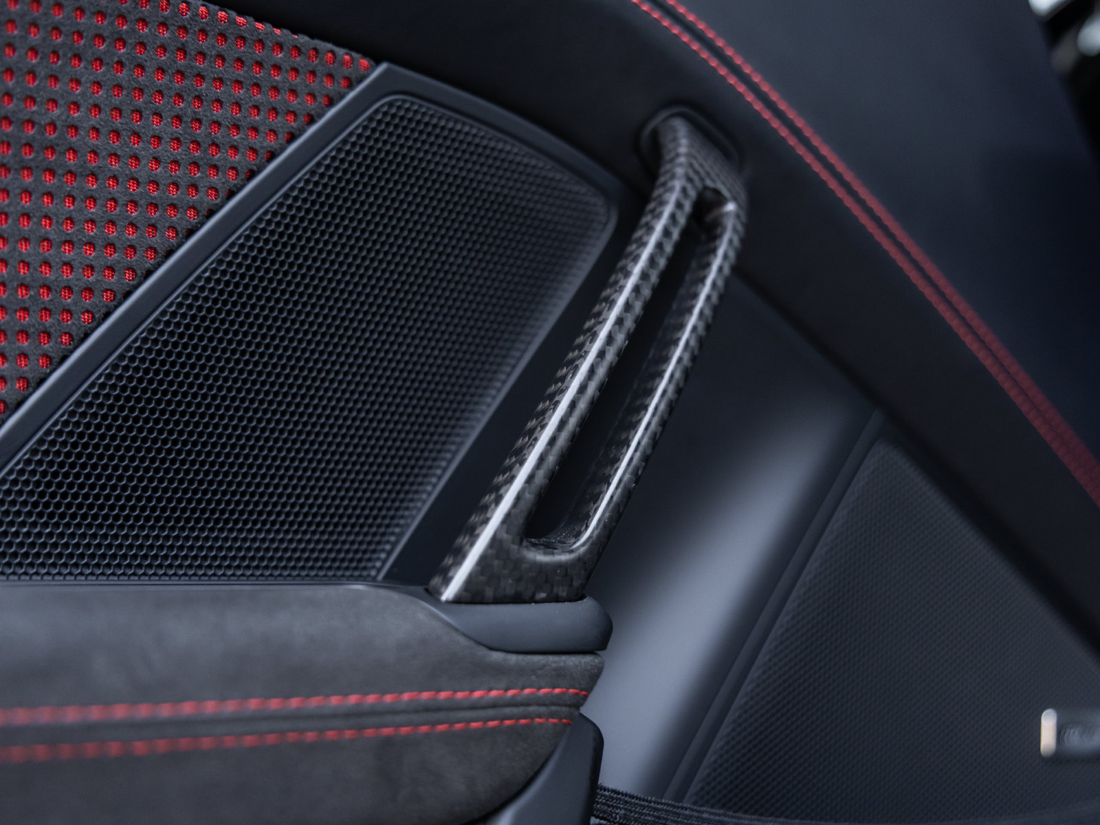 Certified 2025 Porsche 911 GT3 RS RWD image 36