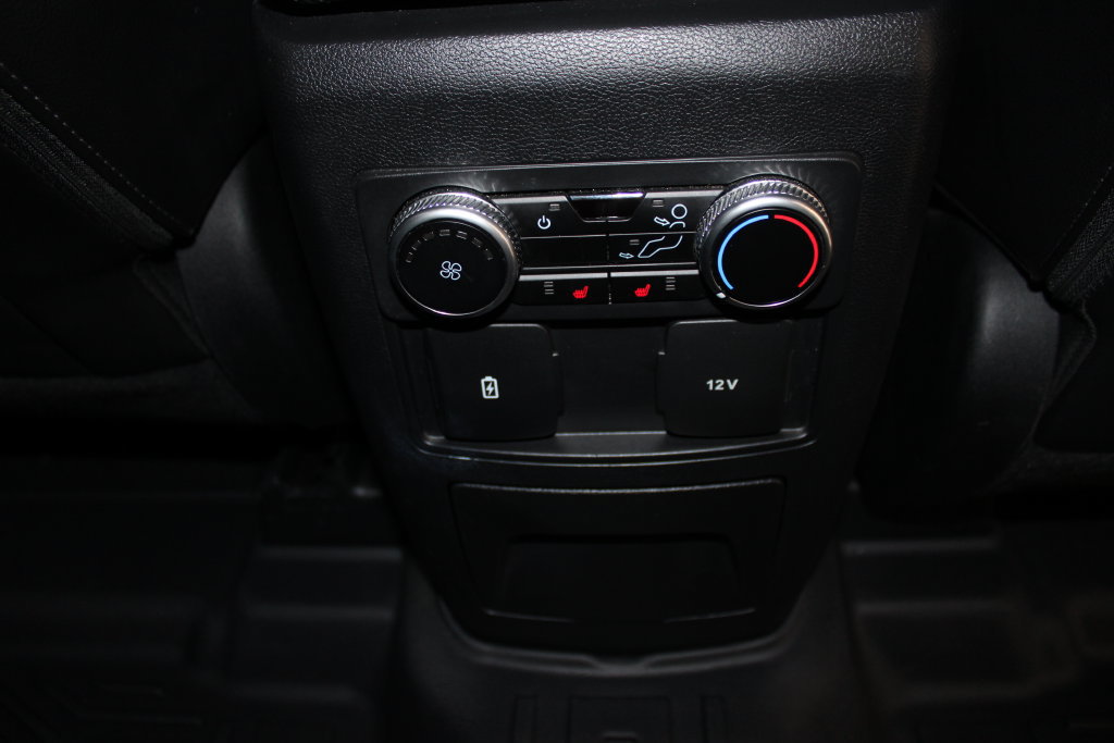 Used 2024 Ford Explorer Limited AWD/4WD image 36
