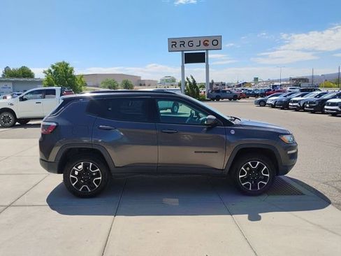 Used 2021 Jeep Compass Trailhawk AWD/4WD image 4