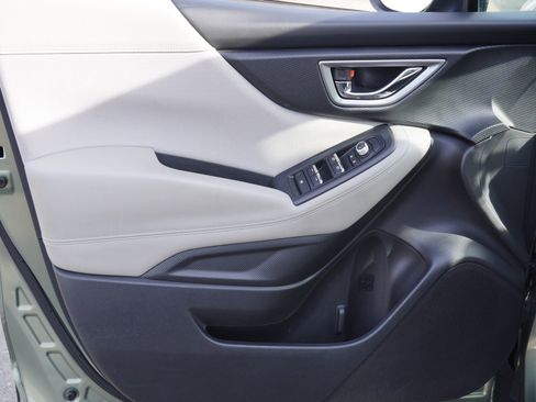 Used 2019 Subaru Forester Premium image 19