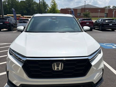 Used 2024 Honda CR-V EX-L image 2