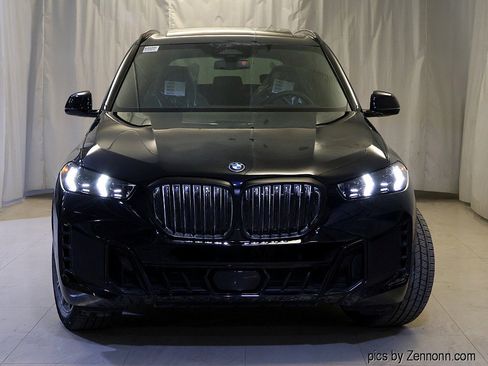 New 2026 BMW X5 xDrive50e w/ M Sport Package image 5
