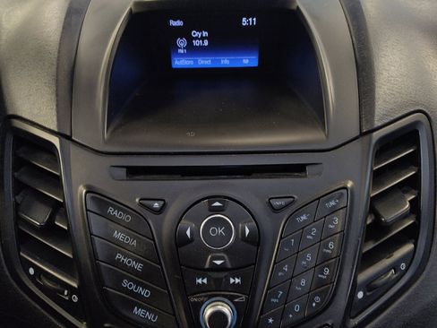 Used 2018 Ford Fiesta SE FWD image 25