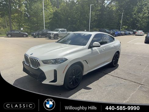 Used 2024 BMW X6 xDrive40i w/ Premium Package AWD/4WD image 1