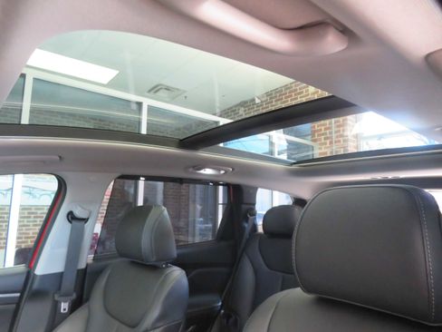 Used 2023 Hyundai Santa Fe SEL w/ Premium Package image 57