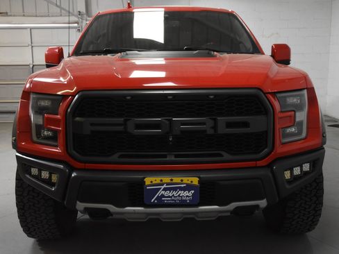 Used 2019 Ford F150 Raptor w/ Equipment Group 802A Luxury image 4