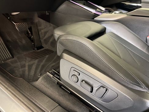 Used 2026 BMW X3 xDrive30 w/ Premium Package image 13