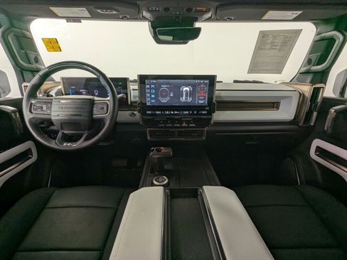 Used 2025 GMC Hummer EV 2X image 6