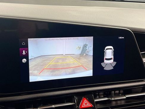 Certified 2023 Kia Niro EX image 14